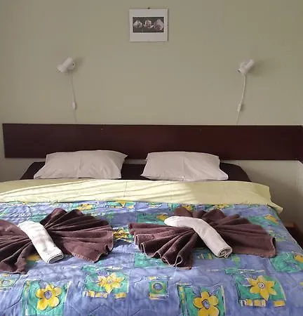 特尔斐旅舍 3*