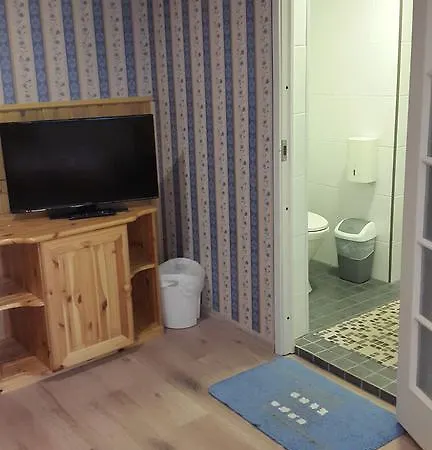 特尔斐旅舍 酒店 派尔努